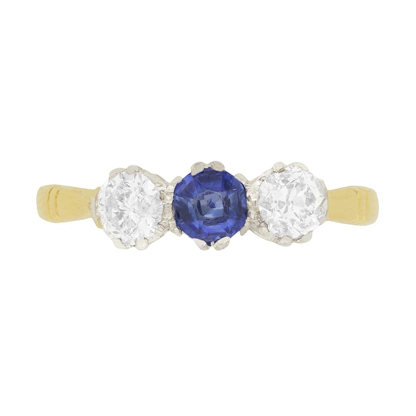 Edwardian 0.30ct Sapphire and Diamond Three Stone Engagement Ring, c.1910s