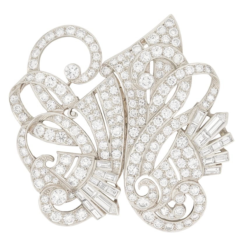 Double c clearance brooch