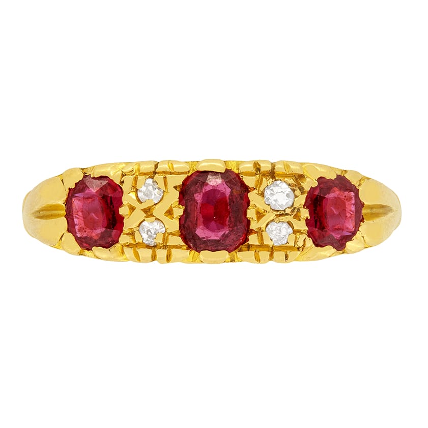 Edwardian 0.85ct Ruby and Diamond Five Stone Ring, c.1900s