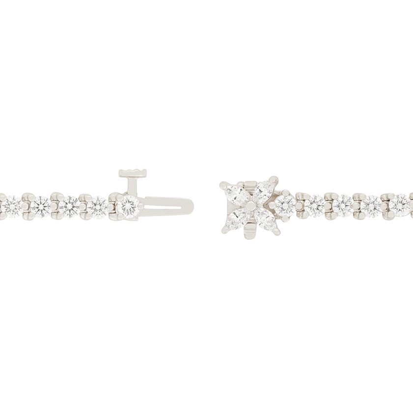 Tiffany & Co. : Tiffany Victoria® ring and tennis bracelet in 18k