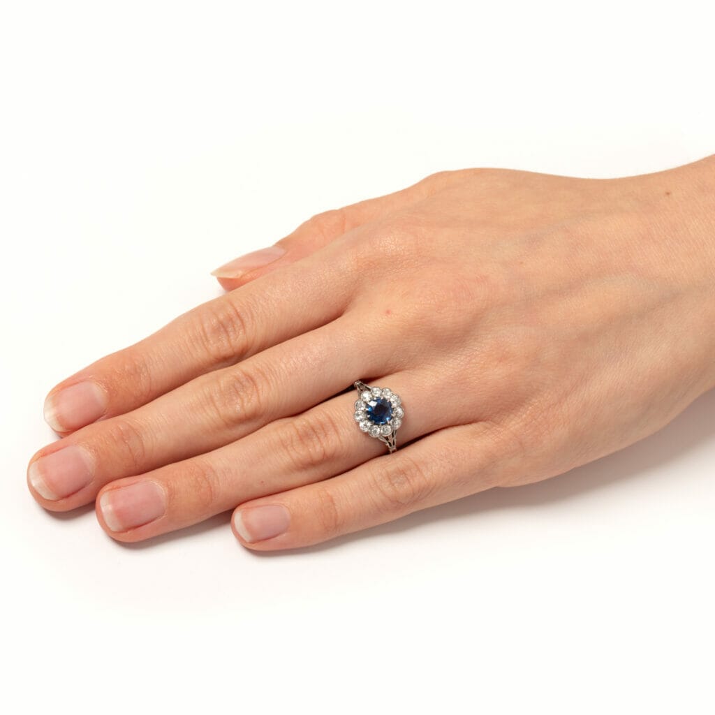 S3867 HAND
