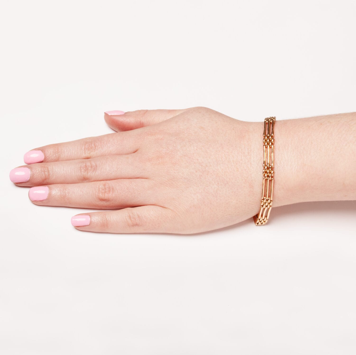 B562 WRIST