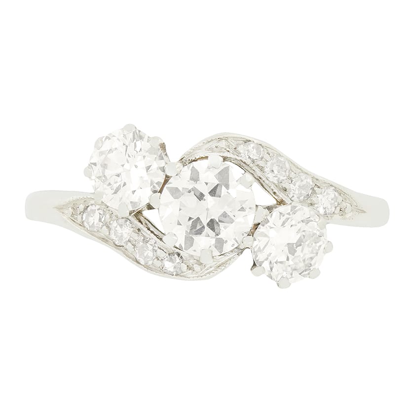 Art Deco 1.00ct Diamond Three Stone Twist Ring, c.1920s