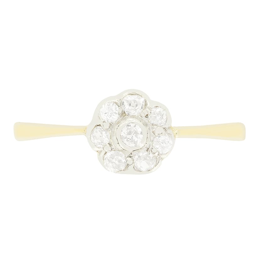 Edwardian 0.40ct Diamond Daisy Cluster Ring, c.1910s