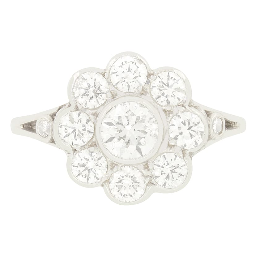 Late Deco 1.76ct Diamond Daisy Cluster Ring, c.1940s