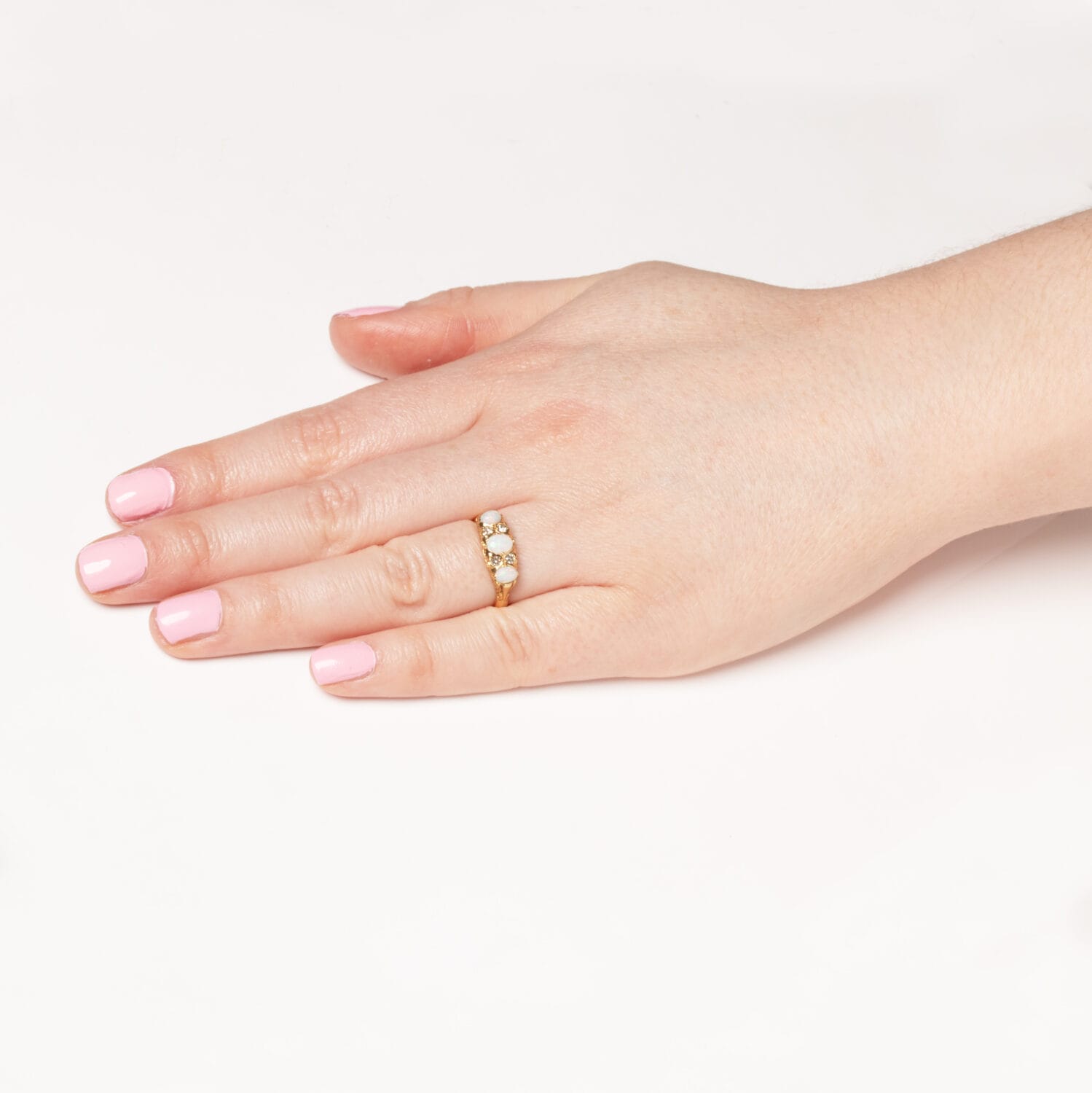 S5689 HAND